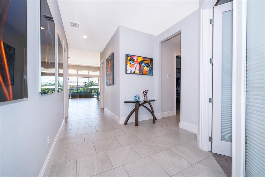 For Sale: $1,360,000 (4 beds, 4 baths, 3170 Square Feet)