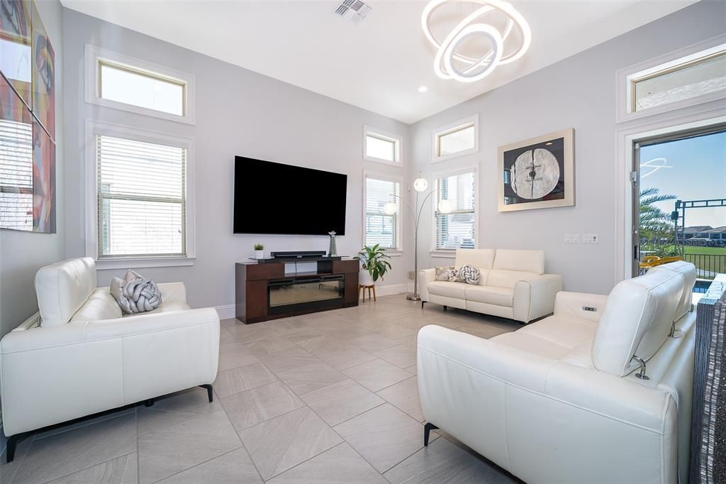 For Sale: $1,360,000 (4 beds, 4 baths, 3170 Square Feet)