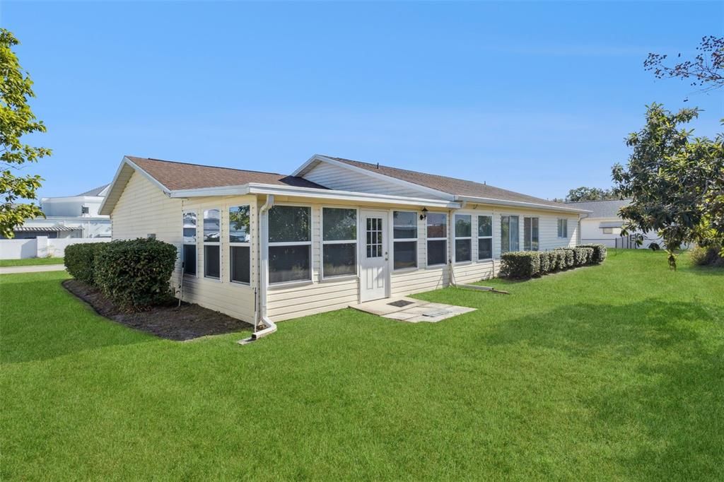 En Venta: $249,900 (3 camas, 2 baños, 1570 Pies cuadrados)