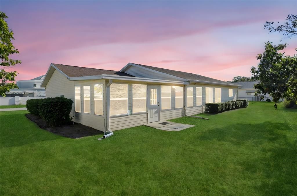 En Venta: $249,900 (3 camas, 2 baños, 1570 Pies cuadrados)