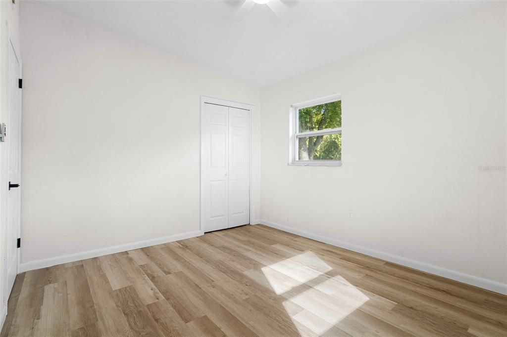 For Sale: $294,900 (3 beds, 1 baths, 1014 Square Feet)