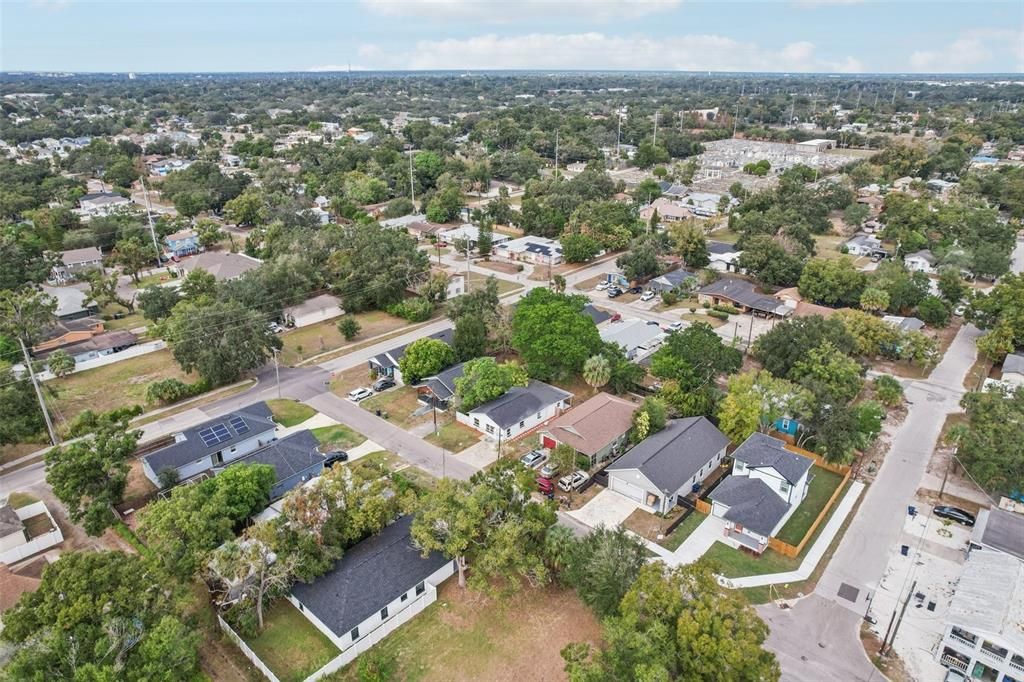 For Sale: $439,999 (3 beds, 3 baths, 1659 Square Feet)