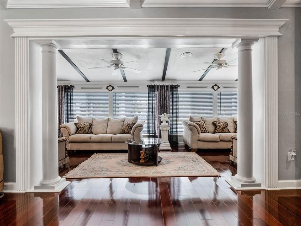 For Sale: $1,249,000 (4 beds, 4 baths, 3629 Square Feet)