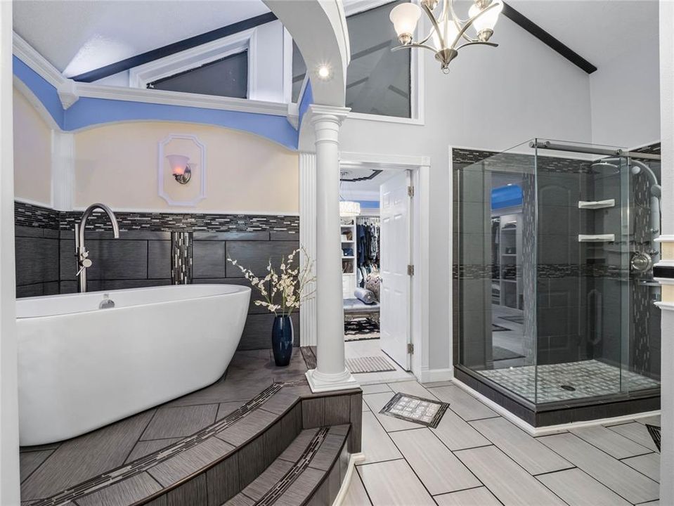 For Sale: $1,249,000 (4 beds, 4 baths, 3629 Square Feet)