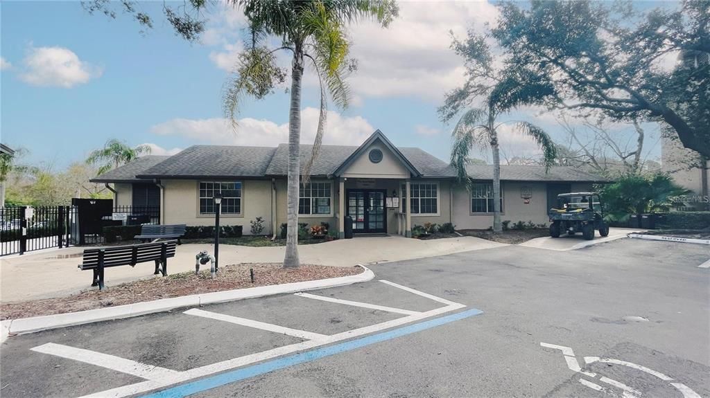 На продажу: $167,000 (2 спален, 2 ванн, 1019 Квадратных фут)