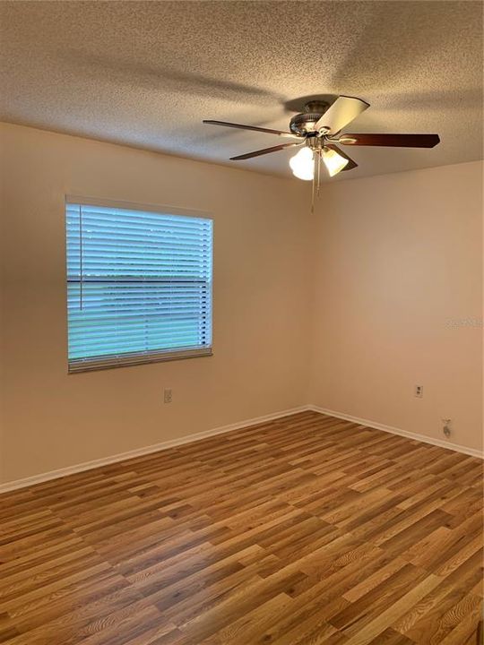 For Rent: $1,975 (3 beds, 2 baths, 1114 Square Feet)