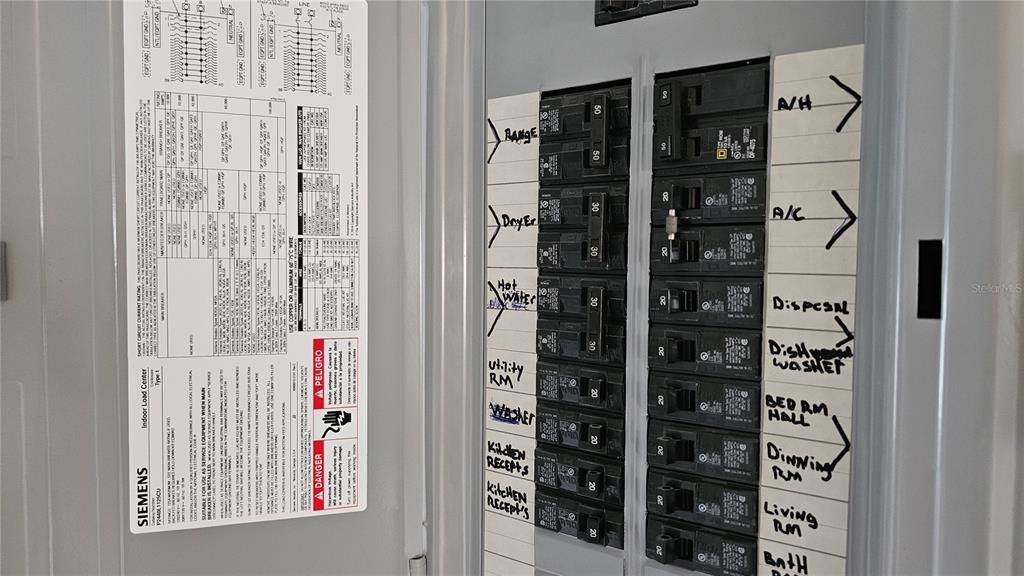 待售: $115,000 (1 贝兹, 1 浴室, 800 平方英尺)