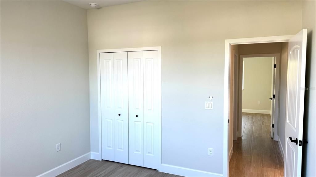 For Rent: $2,250 (4 beds, 2 baths, 1642 Square Feet)