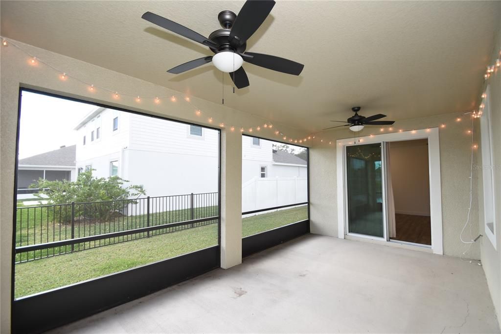 出租: $2,500 (4 贝兹, 2 浴室, 2003 平方英尺)