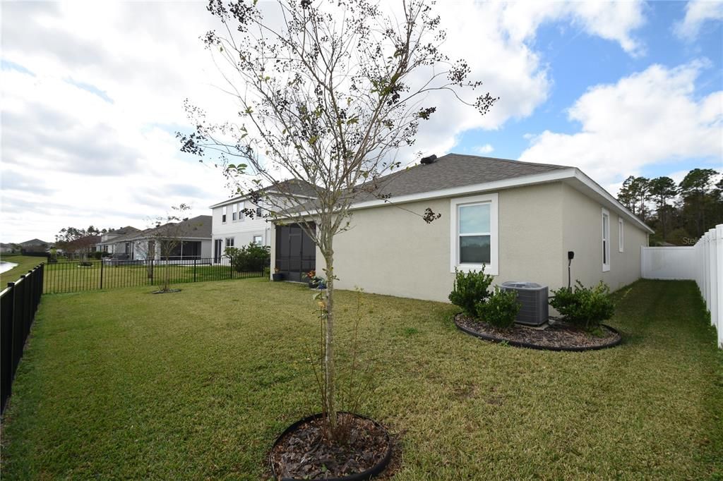 出租: $2,500 (4 贝兹, 2 浴室, 2003 平方英尺)