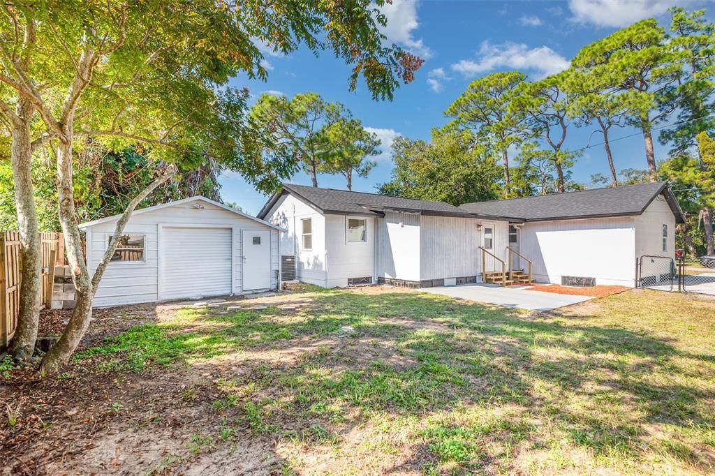 待售: $325,000 (3 贝兹, 2 浴室, 1424 平方英尺)