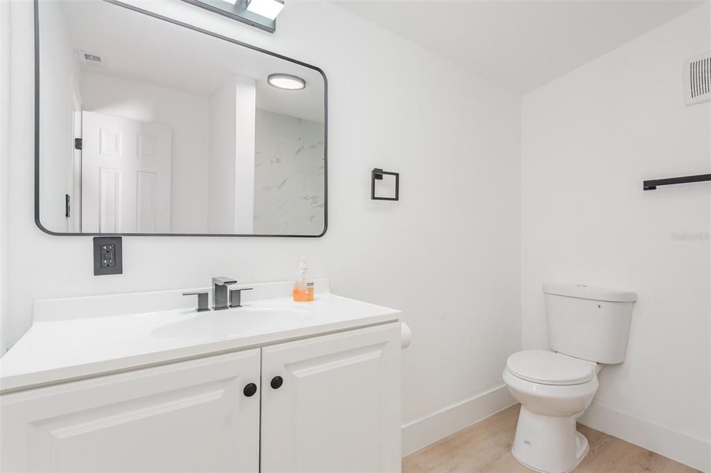 待售: $325,000 (3 贝兹, 2 浴室, 1424 平方英尺)