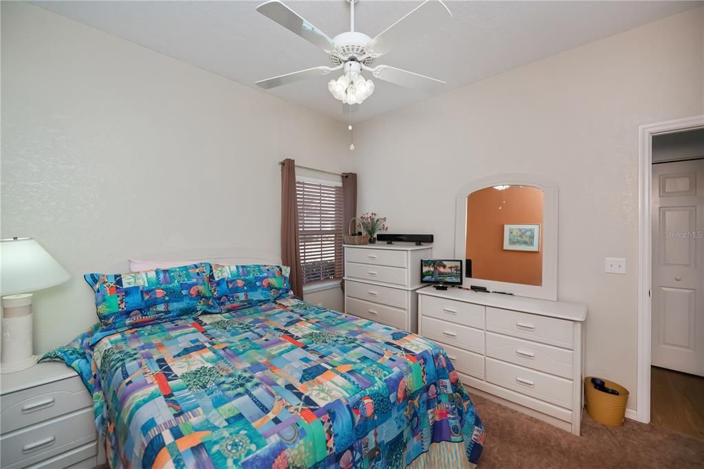 待售: $239,900 (2 贝兹, 2 浴室, 1364 平方英尺)