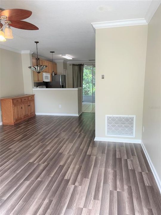 For Rent: $1,775 (2 beds, 2 baths, 1095 Square Feet)