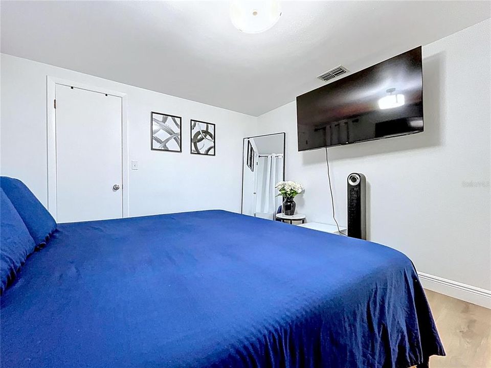 待售: $325,000 (3 贝兹, 2 浴室, 1368 平方英尺)