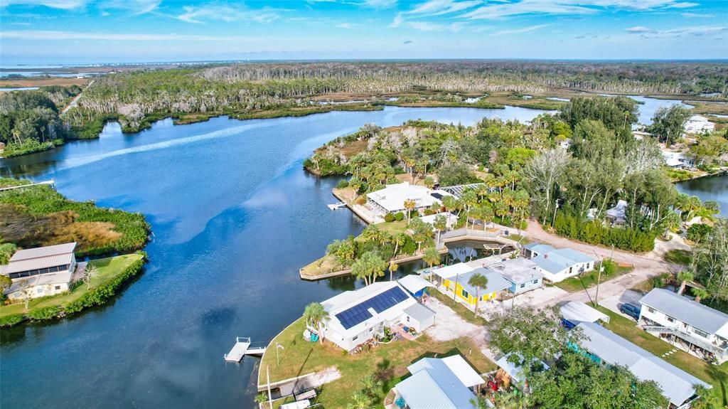 For Sale: $455,000 (2 beds, 2 baths, 1653 Square Feet)