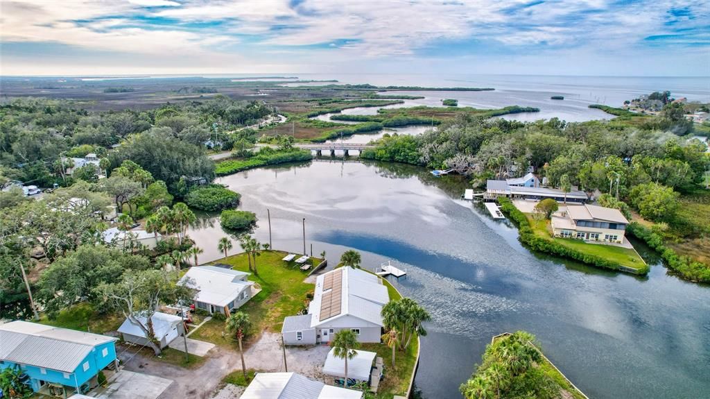 For Sale: $455,000 (2 beds, 2 baths, 1653 Square Feet)