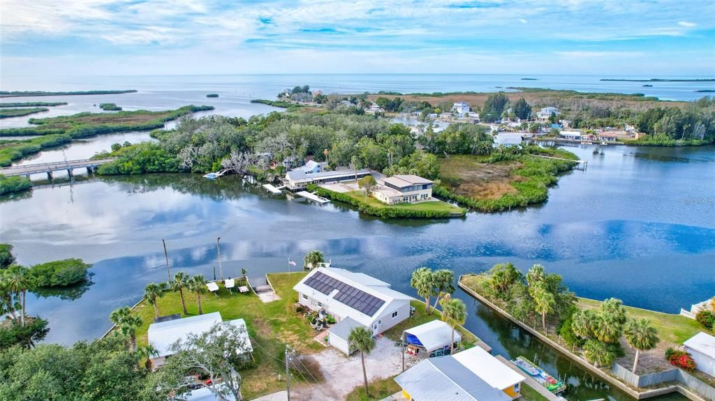 For Sale: $455,000 (2 beds, 2 baths, 1653 Square Feet)