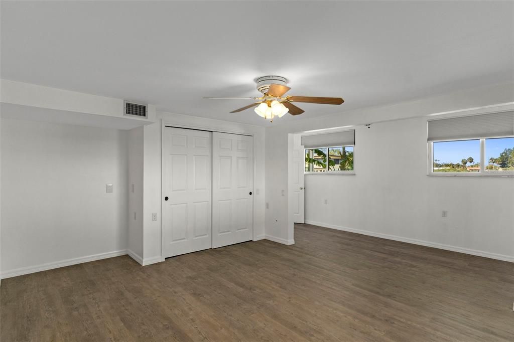 For Sale: $455,000 (2 beds, 2 baths, 1653 Square Feet)