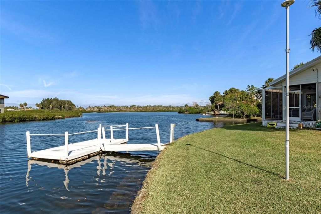 For Sale: $455,000 (2 beds, 2 baths, 1653 Square Feet)