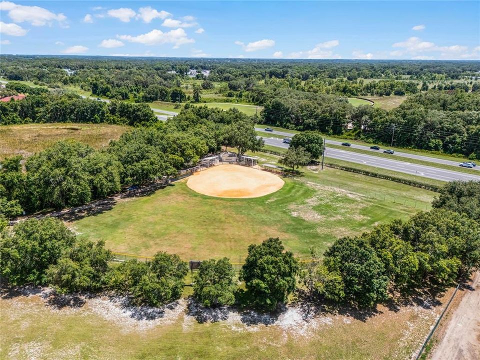 待售: $259,900 (2 贝兹, 2 浴室, 1522 平方英尺)