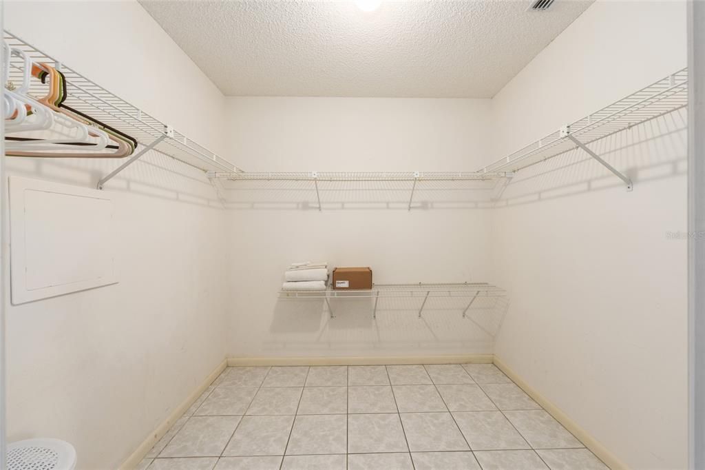 For Rent: $1,500 (2 beds, 2 baths, 1577 Square Feet)