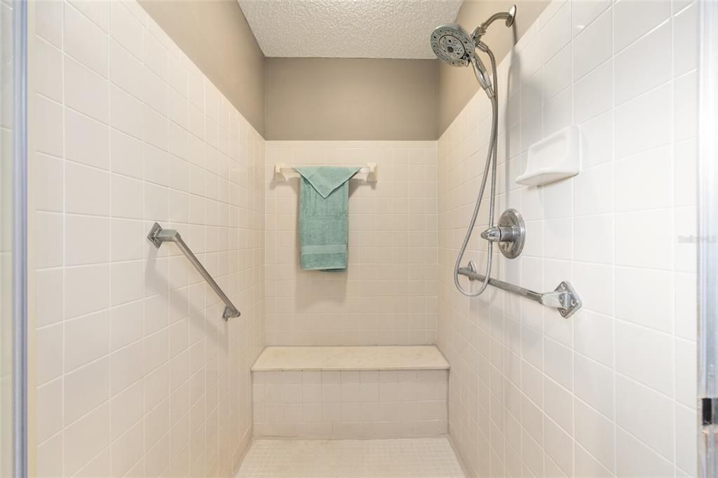 For Rent: $1,500 (2 beds, 2 baths, 1577 Square Feet)