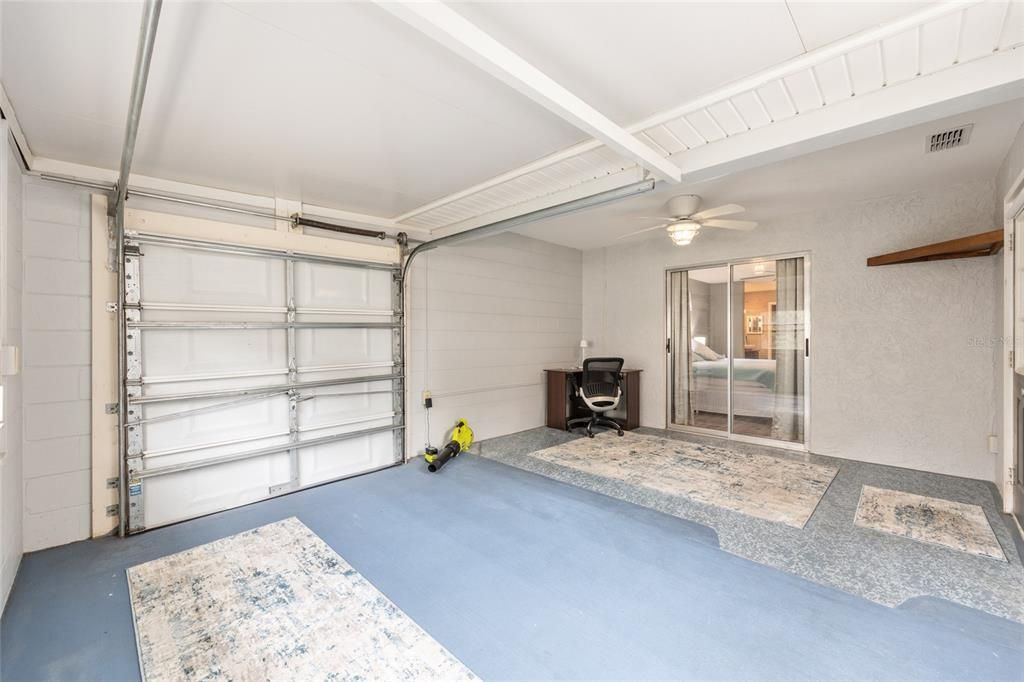 For Rent: $1,500 (2 beds, 2 baths, 1577 Square Feet)