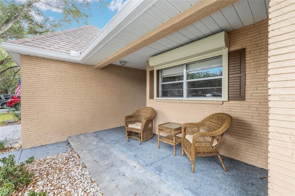 For Rent: $1,500 (2 beds, 2 baths, 1577 Square Feet)