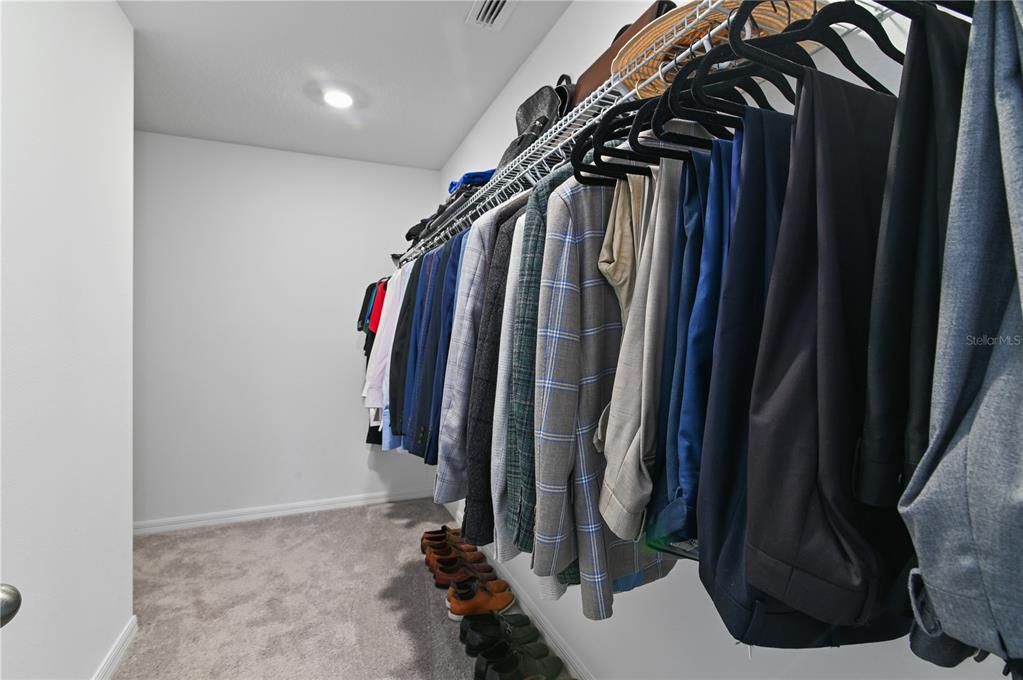 En Venta: $359,900 (3 camas, 2 baños, 2160 Pies cuadrados)