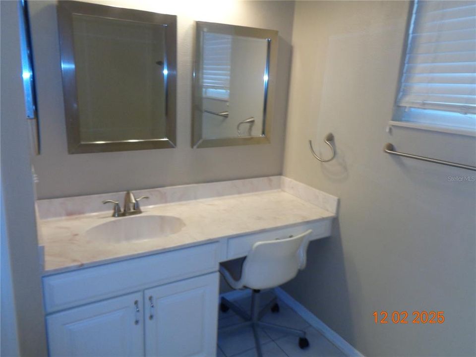 В аренду: $2,195 (3 спален, 2 ванн, 1722 Квадратных фут)