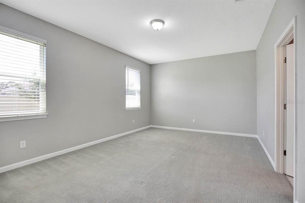 En Renta: $2,700 (3 camas, 2 baños, 2017 Pies cuadrados)