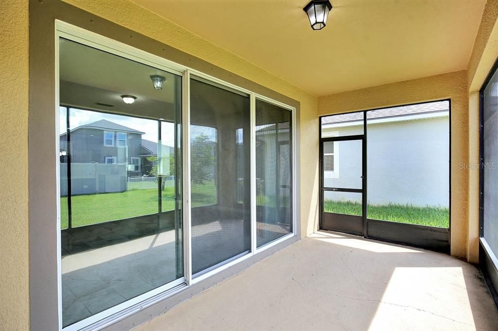 En Renta: $2,700 (3 camas, 2 baños, 2017 Pies cuadrados)