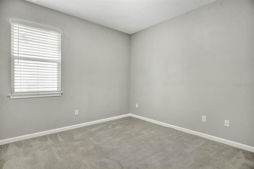 En Renta: $2,700 (3 camas, 2 baños, 2017 Pies cuadrados)