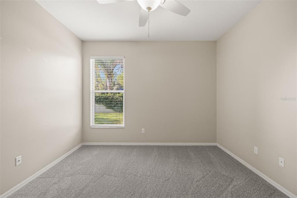 En Venta: $459,000 (4 camas, 2 baños, 2220 Pies cuadrados)