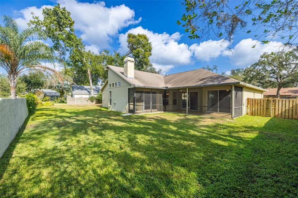 En Venta: $459,000 (4 camas, 2 baños, 2220 Pies cuadrados)