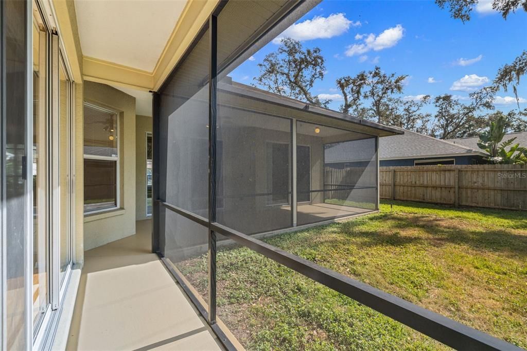 En Venta: $459,000 (4 camas, 2 baños, 2220 Pies cuadrados)