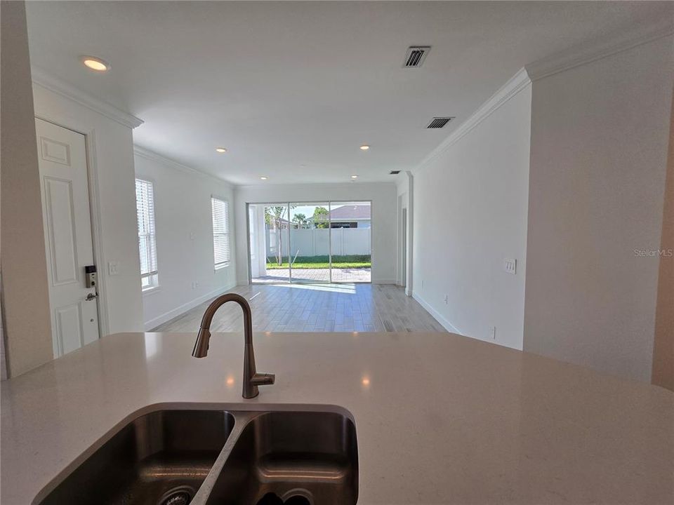 En Venta: $260,900 (2 camas, 2 baños, 1515 Pies cuadrados)