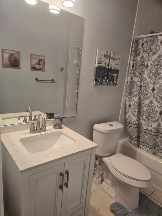 En Renta: $2,200 (3 camas, 2 baños, 1200 Pies cuadrados)