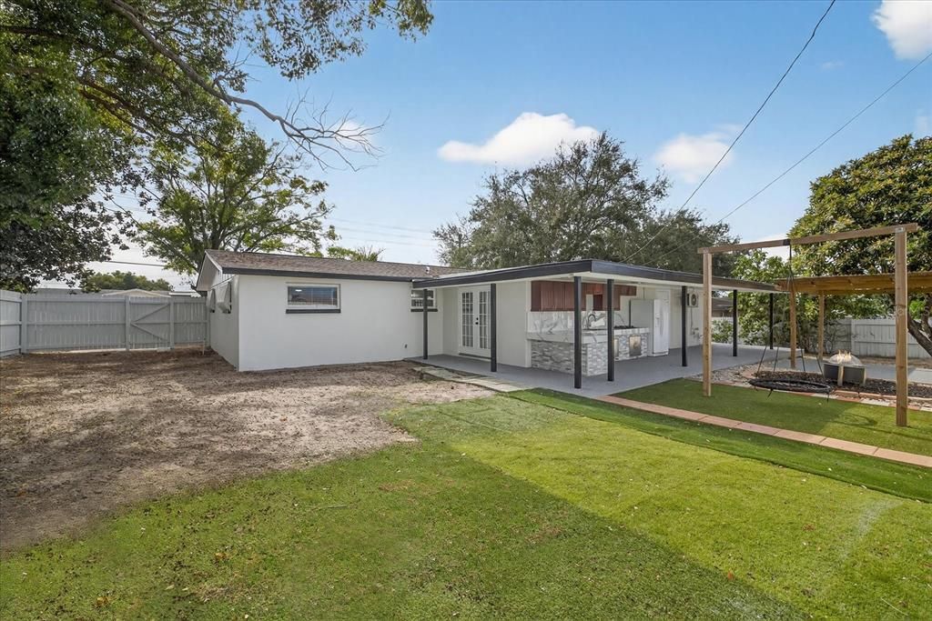 待售: $349,900 (5 贝兹, 3 浴室, 1780 平方英尺)