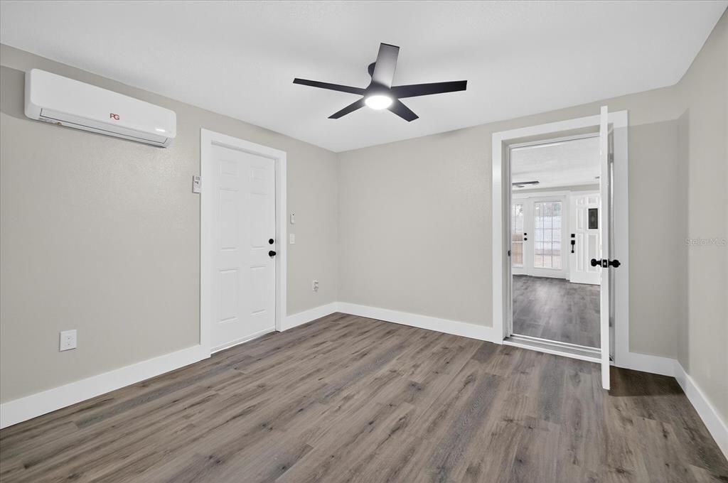 待售: $349,900 (5 贝兹, 3 浴室, 1780 平方英尺)