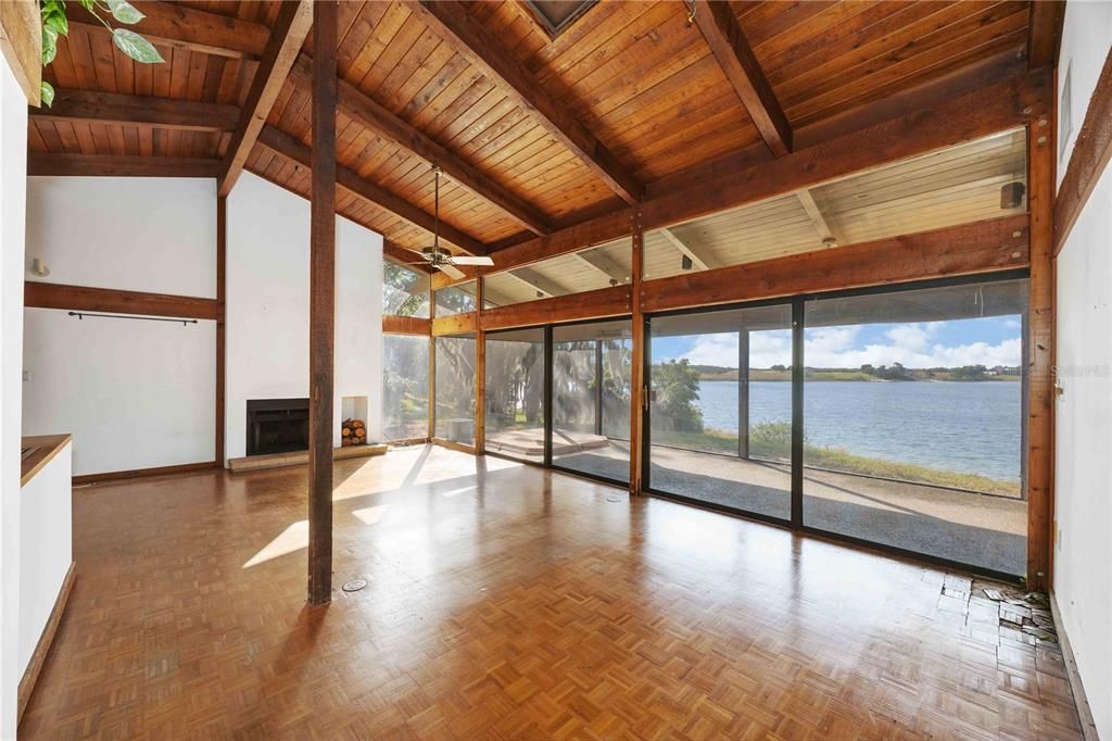 Active With Contract: $374,900 (3 beds, 3 baths, 1520 Square Feet)