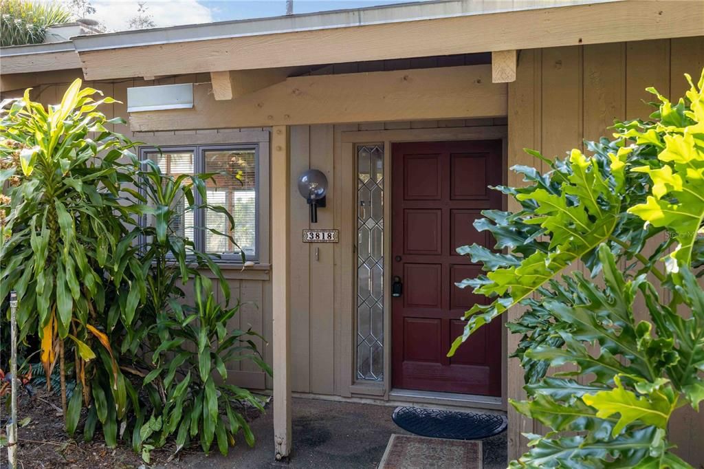 Active With Contract: $374,900 (3 beds, 3 baths, 1520 Square Feet)