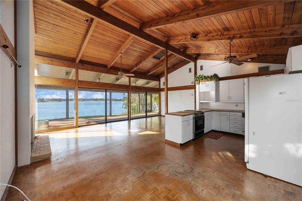 Active With Contract: $374,900 (3 beds, 3 baths, 1520 Square Feet)