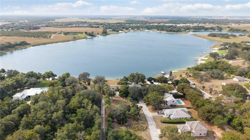 Active With Contract: $374,900 (3 beds, 3 baths, 1520 Square Feet)