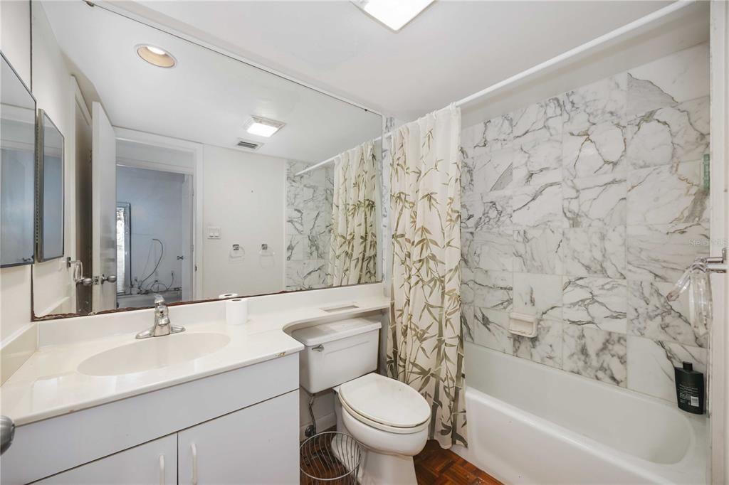 Active With Contract: $374,900 (3 beds, 3 baths, 1520 Square Feet)