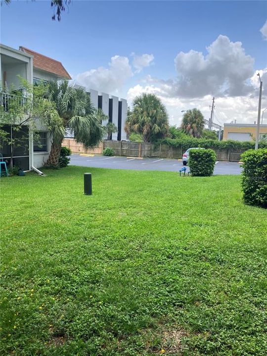 For Rent: $2,000 (2 beds, 1 baths, 1087 Square Feet)