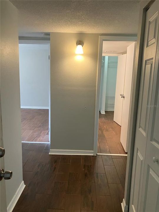 For Rent: $2,000 (2 beds, 1 baths, 1087 Square Feet)