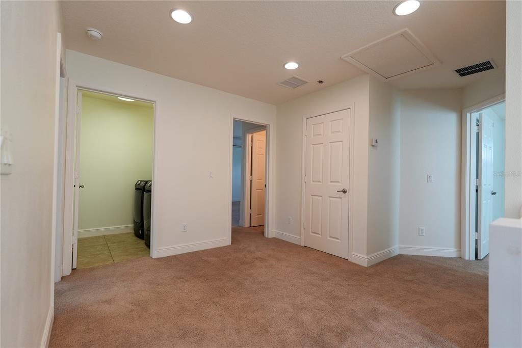 В аренду: $3,950 (5 спален, 4 ванн, 2800 Квадратных фут)