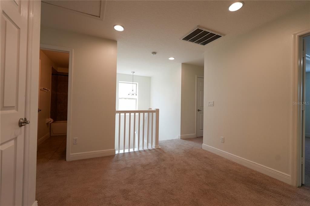 В аренду: $3,950 (5 спален, 4 ванн, 2800 Квадратных фут)